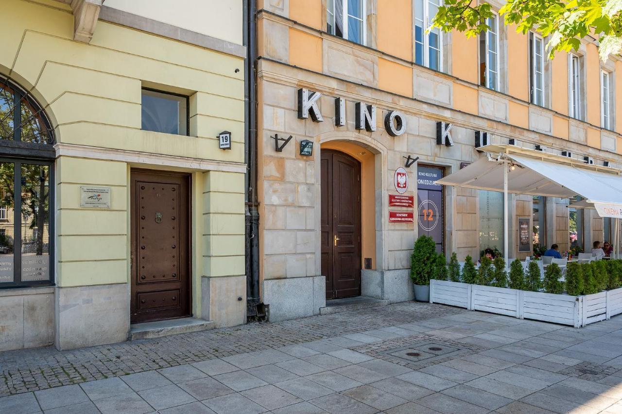 Apartmán Krakowskie Przedmiescie 19 - 600m Od Zamku Krolewskiego - 50m Od Palacu Prezydenckiego - 800m Od Stacji Metra Nowy Swiat - Better *